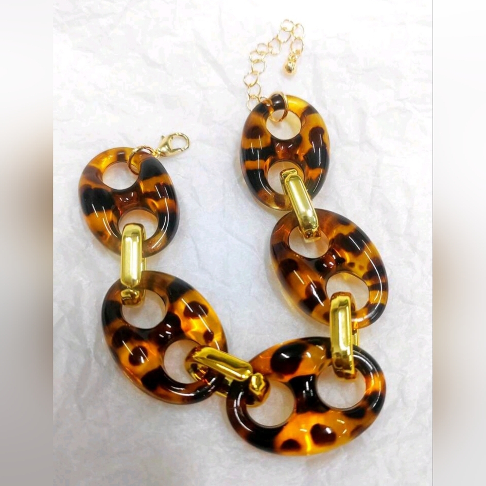 Tortoise Shell Bracelet with Gold Accents New!